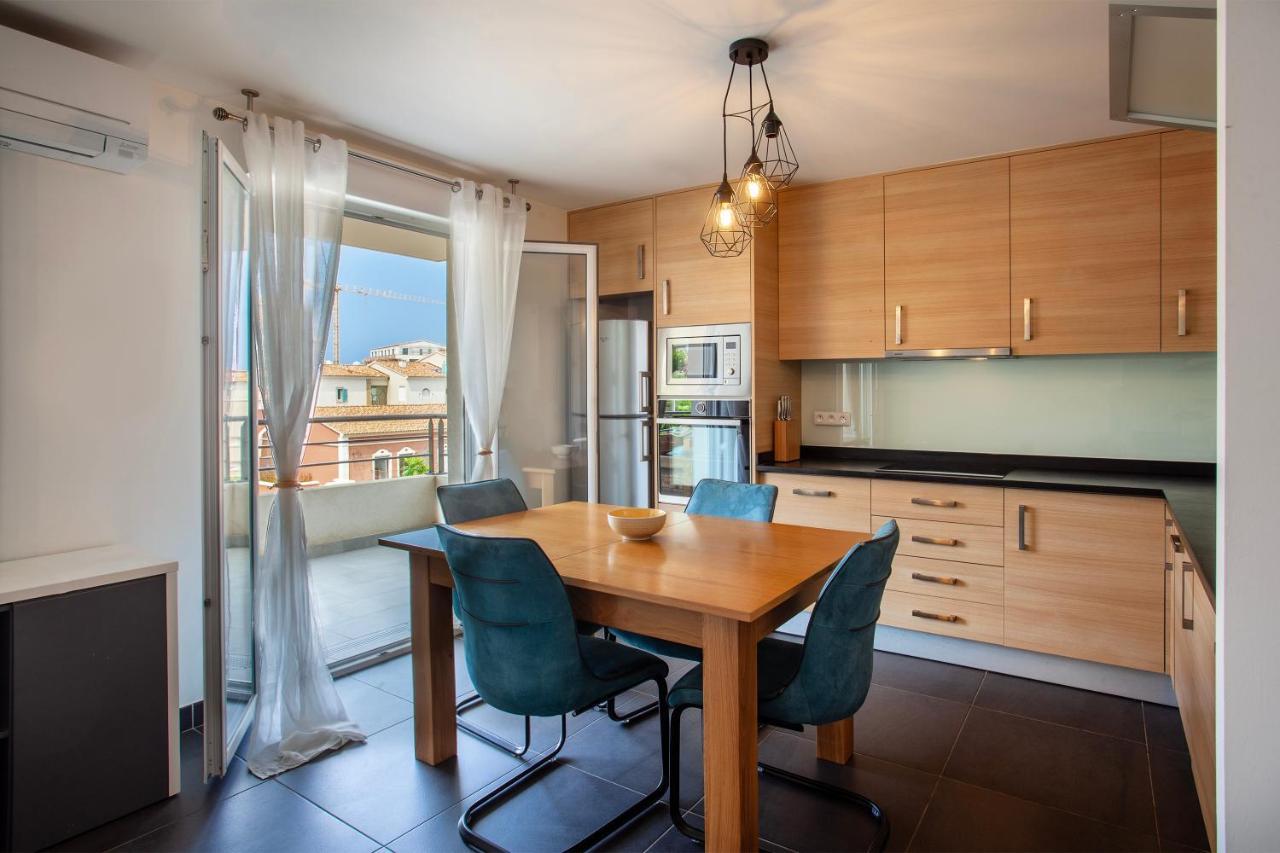 Appartement La Marinella - Charmant Appt Climatise à LʼÎle-Rousse Extérieur photo